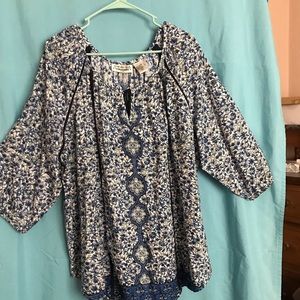 Women’s Peasant Top